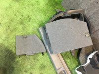 Tapizado del maletero SUBARU LEGACY OEM 95066AE000OC 95073AE000OC 95067AE000OC 95067AE010OC 94047AE000AC BH5 2001 Silver 01G