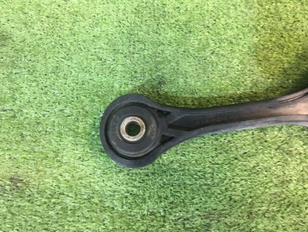 Soporte superior de la caja SUBARU LEGACY OEM 41040FE000 BH5 2001 EJ202