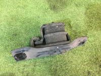 右发动机支座 SUBARU LEGACY OEM 41022FA000 BH5 2001 EJ202