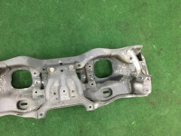 Travessa dianteira SUBARU OUTBACK OEM 20101AG002 20101AG020 BP9 2004 EJ253
