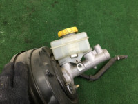 Главный тормозной цилиндр SUBARU OUTBACK OEM 26401AG000 26402AG010 BP9 2004 EJ253