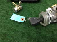 ชุดล็อกพร้อมกุญแจ SUBARU OUTBACK OEM 57491AG091 BP9 2004 Green 3M1