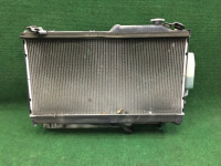 หม้อน้ำ 45111AG000 45111AG001 SUBARU OUTBACK