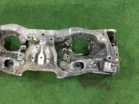 フロントメンバー SUBARU OUTBACK OEM 20101AG001 20101AG002 BP9 2004 EJ253