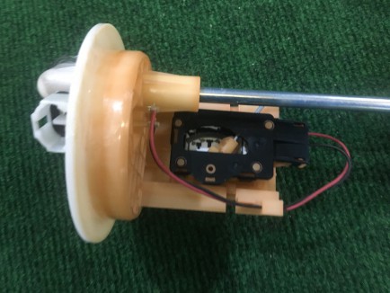 燃料レベルセンサー SUBARU OUTBACK OEM 42081AG000 42081AG170 BP9 2004 EJ253