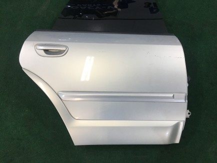 右リアドア SUBARU OUTBACK OEM 60409AG0409P 60409AG0419P BP9 2004 Gold 39J