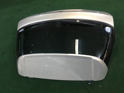 ประตูท้าย SUBARU OUTBACK OEM 60809AG0019P 60809AG0029P BP9 2004 Gold 39J