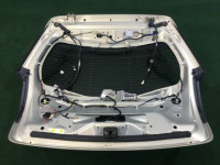 ประตูท้าย SUBARU OUTBACK OEM 60809AG0019P 60809AG0029P BP9 2004 Gold 39J