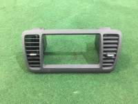 กรอบจอมอนิเตอร์ 66060AG040 SUBARU OUTBACK