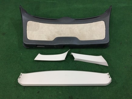 Tapizado del portón 94320AG010WA 94320AG011WA 94310AG000OR 94330AG000OR 94330AG010OR SUBARU OUTBACK