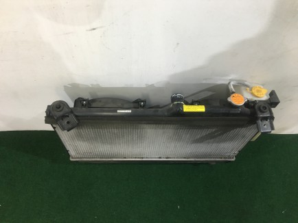 Radiador do motor SUBARU OUTBACK OEM 45111AG000 45111AG001 BP9 2004 EJ253