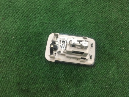 トランクルームランプ SUBARU OUTBACK OEM 84671AG000OR 84671AG040OR BP9 2004 EJ253