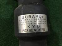 ストラット SUBARU OUTBACK OEM 20310AG040 20310AG050 20330AG060 20365AG020 20380AG350 BP9 2004 EJ253