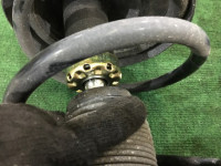 ストラット SUBARU OUTBACK OEM 20310AG040 20310AG050 20330AG060 20365AG020 20380AG350 BP9 2004 EJ253