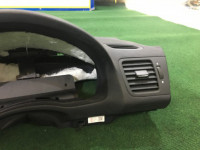 คอนโซลหน้า SUBARU OUTBACK OEM 66040AG000 66040AG001 BP9 2004 Gold 39J
