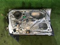左フロントドア SUBARU LEGACY OEM 61100AC011 61100AC031 BG5 1998 Silver 406