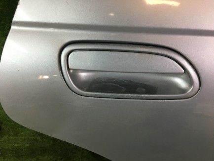 Дверь задняя правая SUBARU LEGACY OEM 61400AC300 61400AC320 BG5 1998 Silver 406