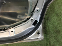 Дверь задняя правая SUBARU LEGACY OEM 61400AC300 61400AC320 BG5 1998 Silver 406