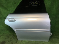 Дверь задняя правая SUBARU LEGACY OEM 61400AC300 61400AC320 BG5 1998 Silver 406