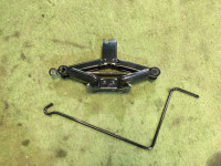 千斤顶 SUBARU LEGACY OEM 97030FA070 BG5 1998