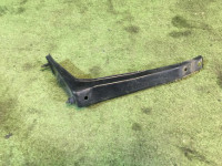 Крепление переднего бампера правое SUBARU LEGACY OEM 57714AC040 BG5 1998 Silver 406