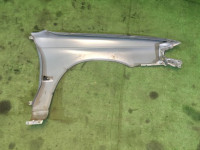 Guarda-lamas dianteiro esquerdo SUBARU LEGACY OEM 57110AC110 BG5 1998 Silver 406
