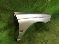 右フロントフェンダー SUBARU LEGACY OEM 57110AC100 BG5 1998 Silver 406