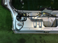 ประตูท้าย SUBARU LEGACY OEM 61700AC000 BG5 1998 Silver 406