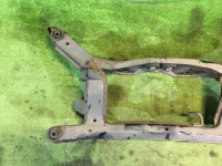 คานรองเครื่อง задняя SUBARU LANCASTER OEM 20152AE001 BHE 2001 EZ30