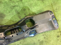 Travesaño delantero SUBARU LANCASTER OEM 20101AE013 BHE 2001 EZ30