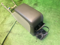 グローブボックス・アームレスト SUBARU LANCASTER OEM 92111AE010AD BHE 2001 Green 1U7
