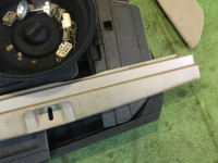 Boot trim SUBARU LANCASTER OEM 95066AE030GG 95067AE040GG 91144AE010 94047AE020AD 94047AE030AD BHE 2001 Green 1U7