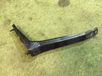 Suporte direito do para-choques dianteiro SUBARU LEGACY OEM 57714AC001 57714AC040 BG5 1996 Silver 407