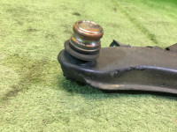 Brazo de suspensión delantero izquierdo SUBARU LEGACY OEM 20200AA210 BG5 1996 EJ20H