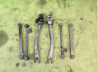 Brazos de suspensión traseros 20270AA001 20255AA300 20255AA310 SUBARU LEGACY