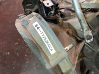 マニュアルトランスミッション SUBARU GRAND WAGON OEM 32000AE590 BG9 1998 EJ25DD