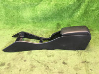 Porta-luvas e apoio de braço SUBARU GRAND WAGON OEM 92060AC000ML BG9 1998 Black 6L3