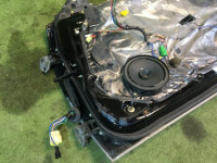 右フロントドア SUBARU GRAND WAGON OEM 61100AC001 61100AC021 BG9 1998 Black 6L3