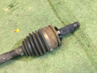 フロントドライブシャフト SUBARU GRAND WAGON OEM 28021FC021 28021FC030 BG9 1998 EJ25DD