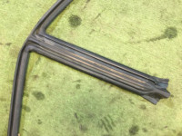 右车门密封条 SUBARU GRAND WAGON OEM 62710AC100 BG9 1998 Black 6L3