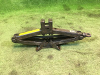 Gato SUBARU GRAND WAGON OEM 97030AC061 BG9 1998