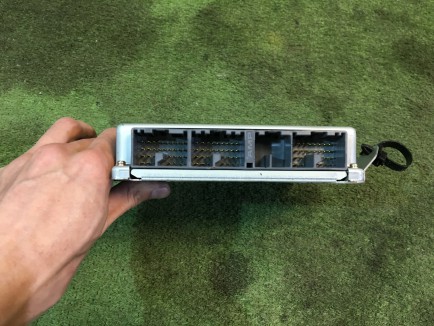 กล่อง ECU SUBARU LANCASTER OEM 22611AD992 BH9 1998 EJ254