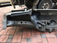 Guarda-lamas traseiro direito SUBARU LANCASTER OEM 51410AE160 BH9 1998 Beige 8L5
