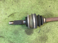 Palier trasero SUBARU LANCASTER OEM 28421AE050 BH9 1998 EJ254