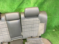 Conjunto de bancos SUBARU LANCASTER OEM 64010AE400GE 64010AE410GE 64221AE070GE 64231AE070GE BH9 1998 Beige 8L5