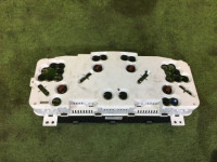 Спидометр SUBARU LANCASTER OEM 85075AE000 85040AE060 85020AE030 85083AE041 BH9 1998 EJ254