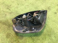 右テールランプ SUBARU LANCASTER OEM 84201AE080 BH9 1998