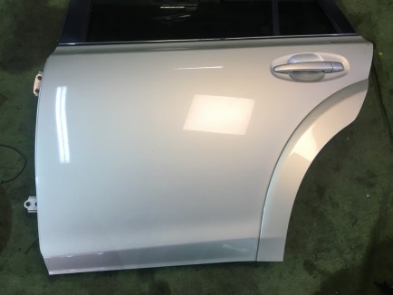 Porta traseira esquerda SUBARU OUTBACK OEM 61160AJ000G3 62280AJ030 60409AJ1109P 62011AJ130 61042AJ010 BRF 2009 gold D6H