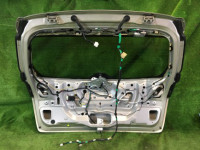 Portón trasero SUBARU OUTBACK OEM 60809AJ0309P 63011AJ010 91119AJ080G3 84912AJ250 84912AJ100 BRF 2009 gold D6H