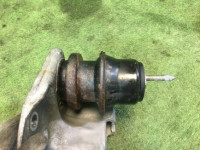 左エンジンマウント SUBARU OUTBACK OEM 41032AJ060 41022AJ040 BRF 2009 EZ36